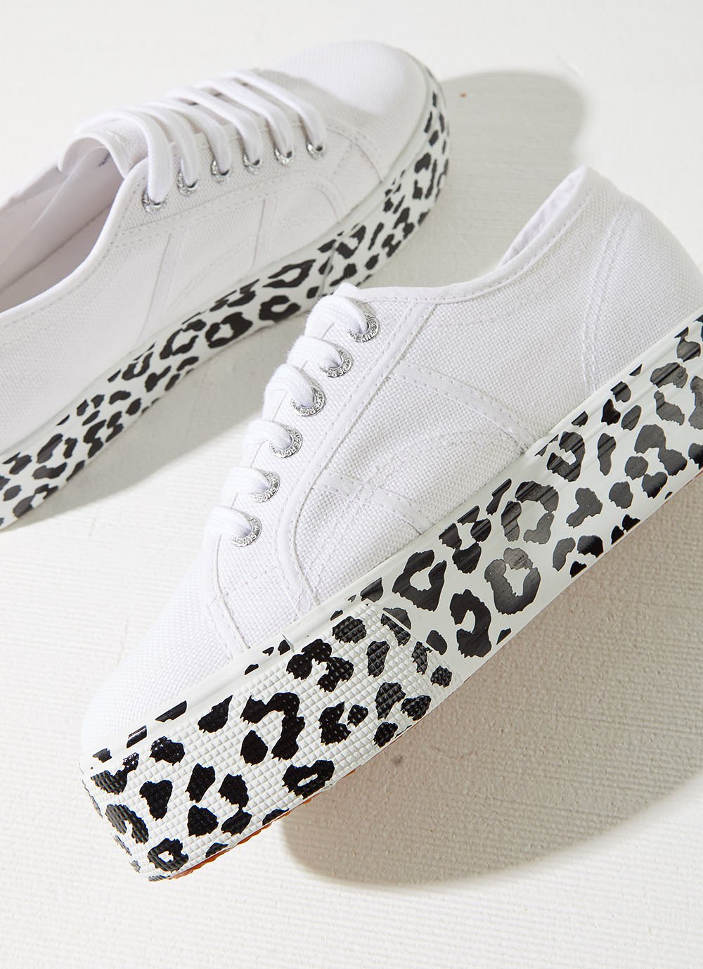 2790 Cotw Printed Sneaker  - White/ Leopard